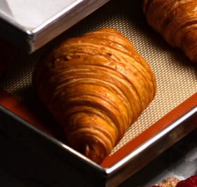 Croissant au beurre